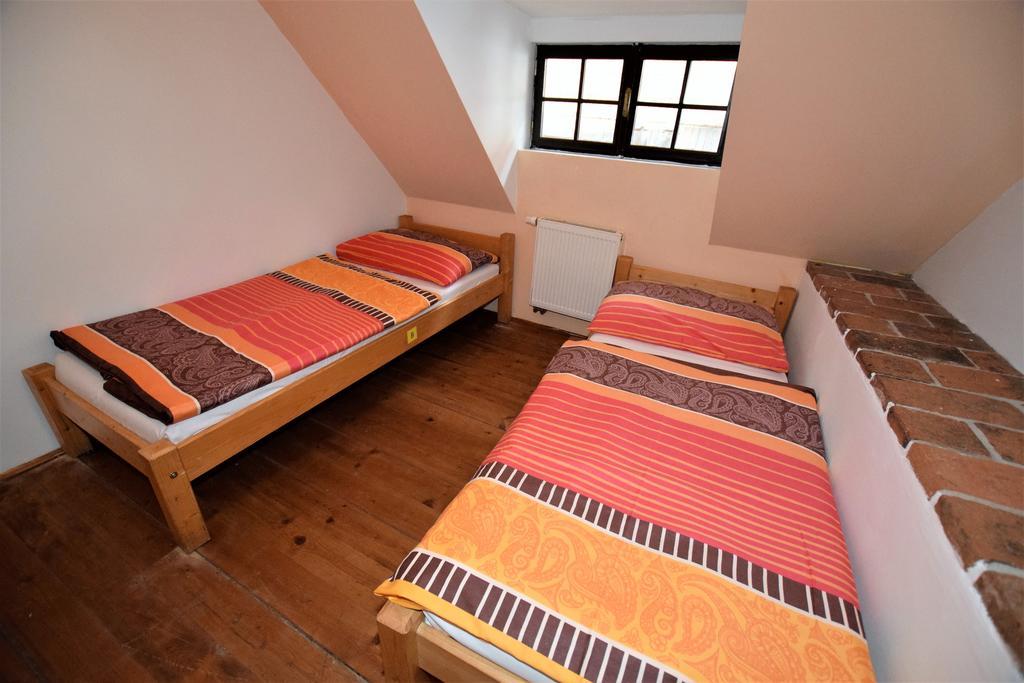 Travel Hostel Чешки Крумлов Екстериор снимка