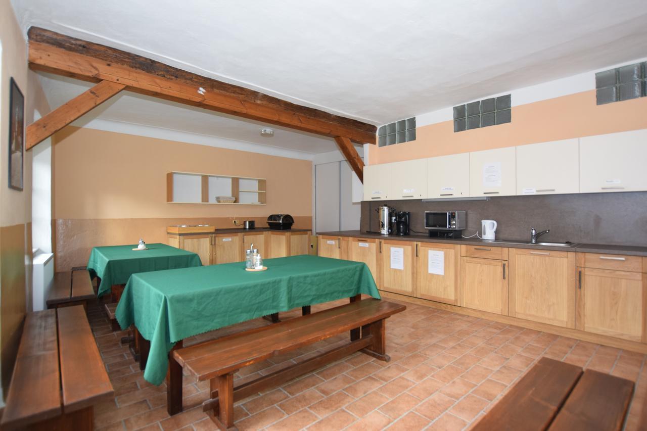Travel Hostel Чешки Крумлов Екстериор снимка