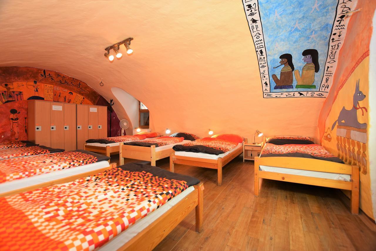Travel Hostel Чешки Крумлов Екстериор снимка
